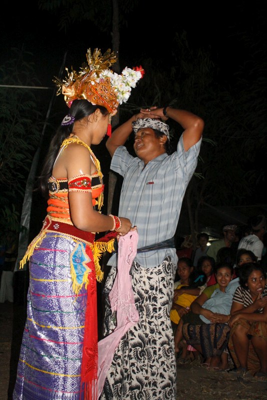 Bali Ceremonies 200