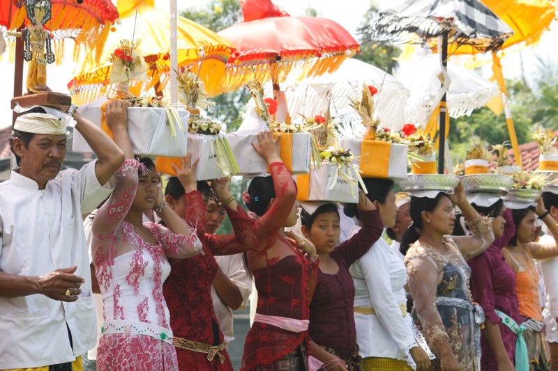 Bali Ceremonies 250