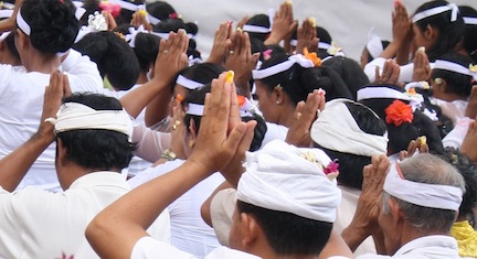 Bali Ceremonies 358