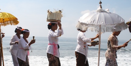 Bali Ceremonies 386