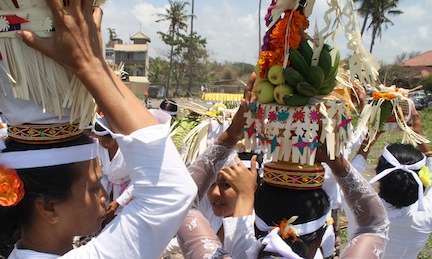 Bali Ceremonies 395