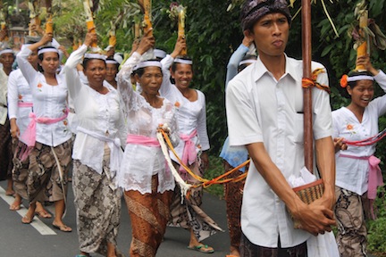 Bali Ceremonies 420
