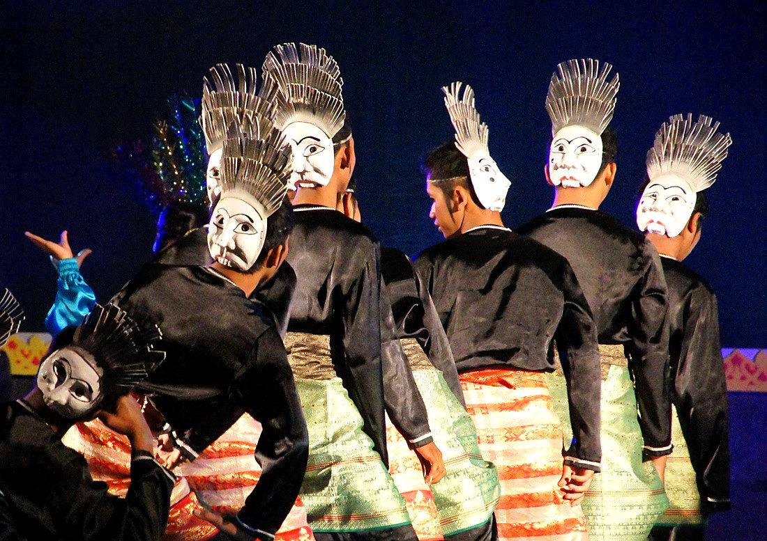 Riau Dances 1