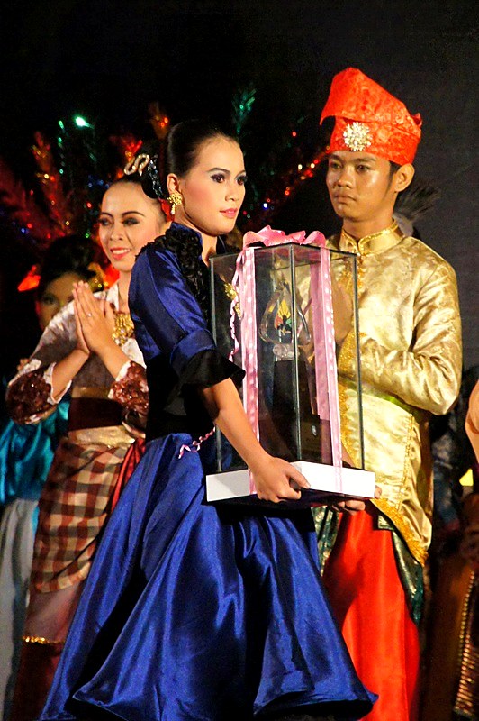Riau Dances 9