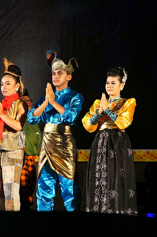 Riau Dances 14