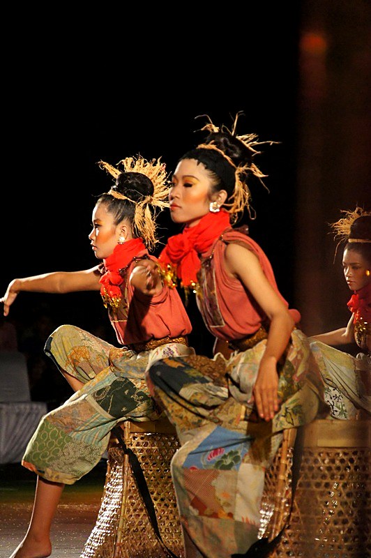 Riau Dances 28