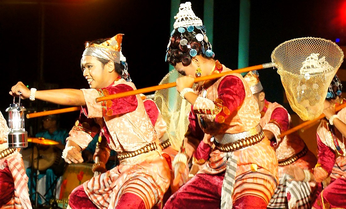 Riau Dances 33