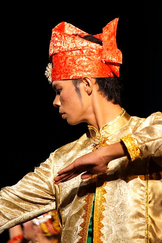 Riau Dances 37