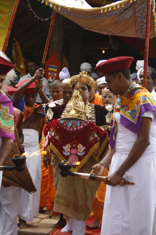 Sri Lanka — Buddha Tooth Relic celebration 8