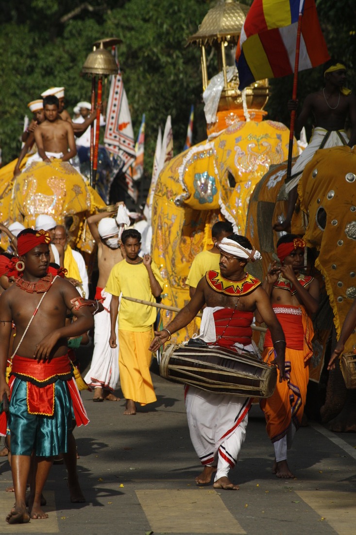 Sri Lanka — Buddha Tooth Relic celebration 23