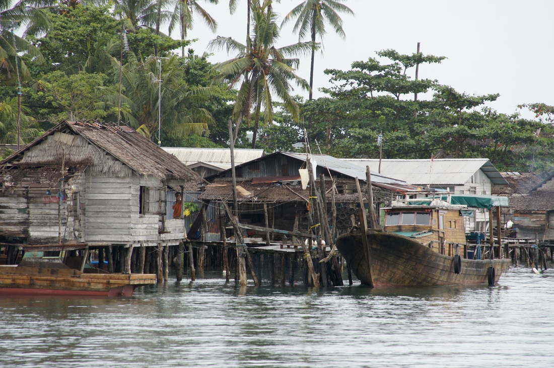 Orang Laut — Sea People 4
