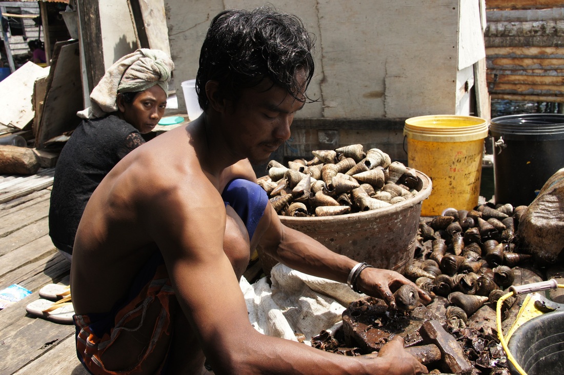 Orang Laut — Sea People 16
