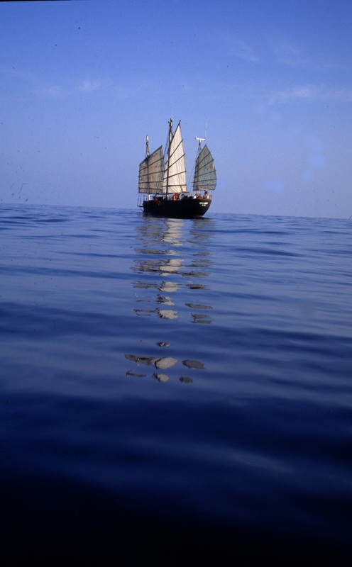 RV Heraclitus 4