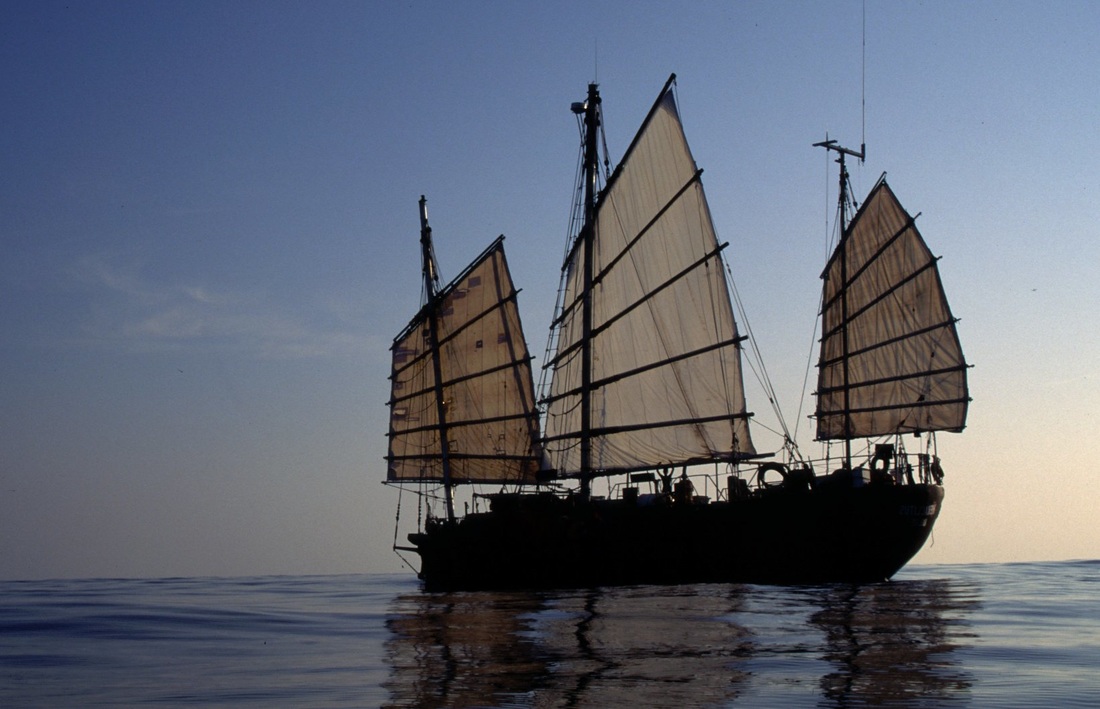 RV Heraclitus 6