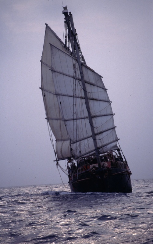 RV Heraclitus 12
